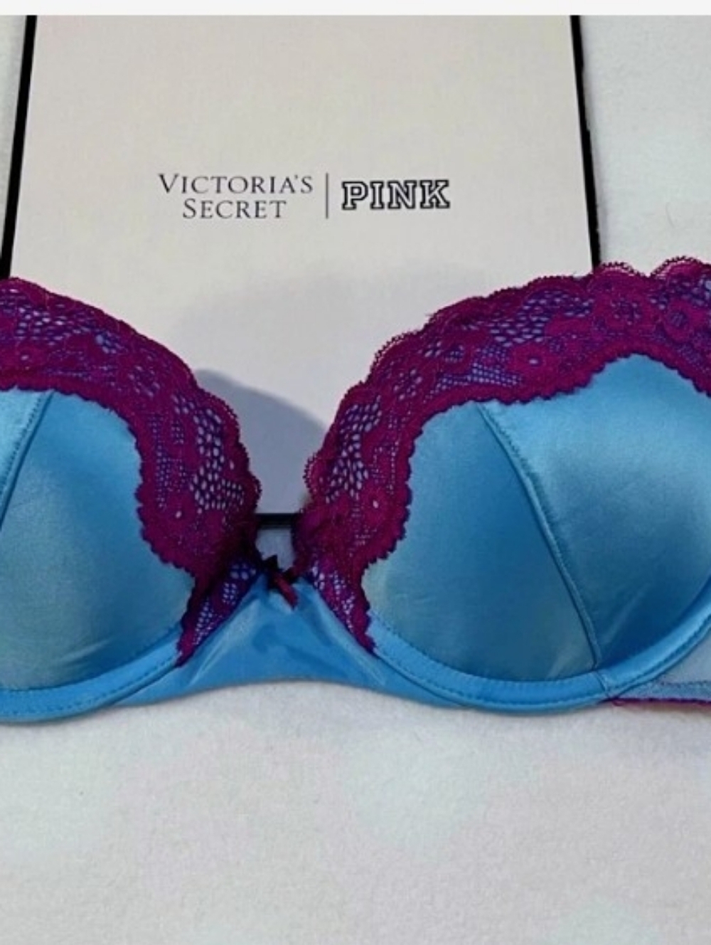 38D Victoria's Secret Sky Blue and Magenta Lace Push Up Bra - Picture 11 of 12